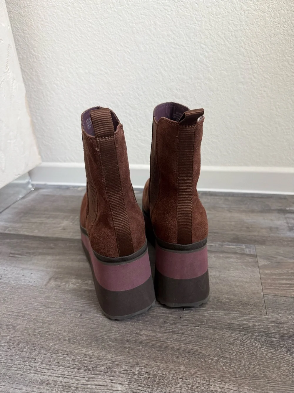 Naked Feet GUILD CACAO brown PLATFORM CHELSEA BOOTS size 11